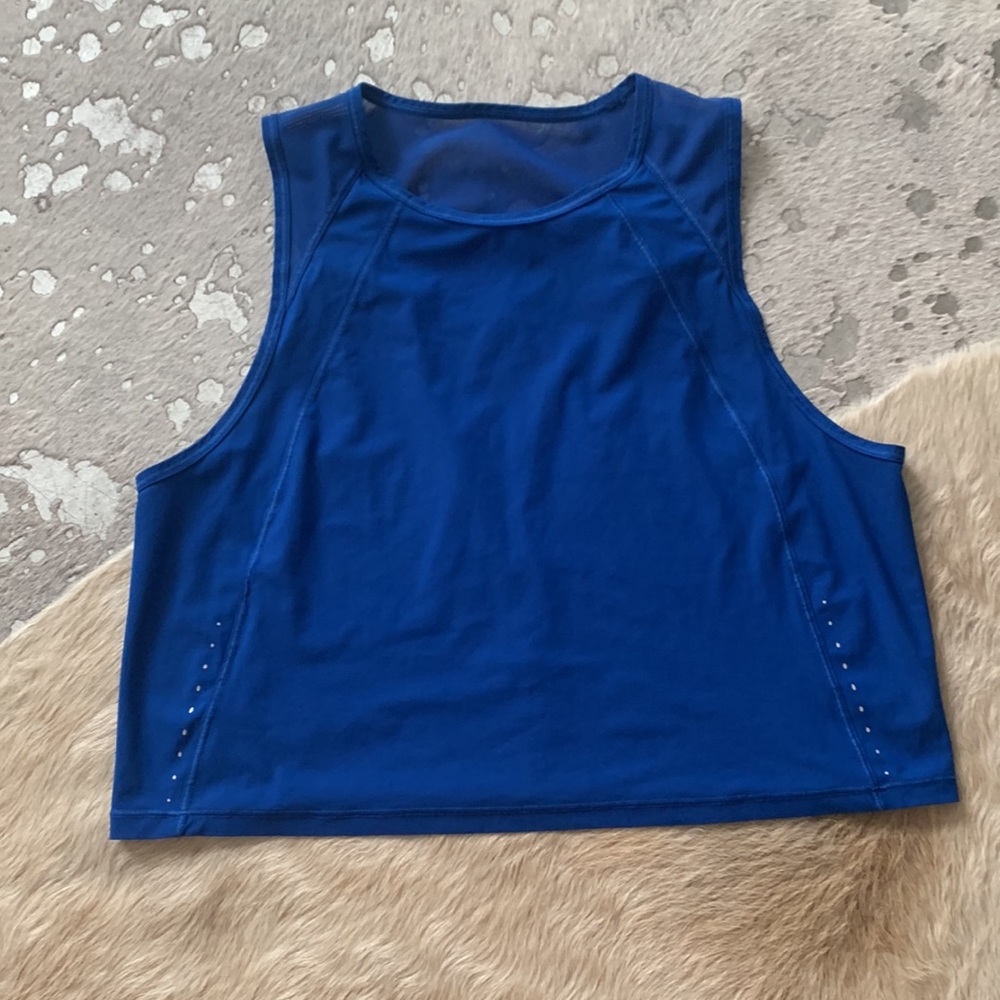 Lululemon top - Picture 2 of 2